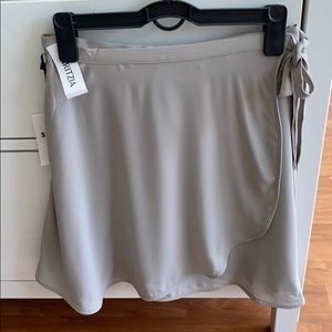 Aritzia gray wrap skirt